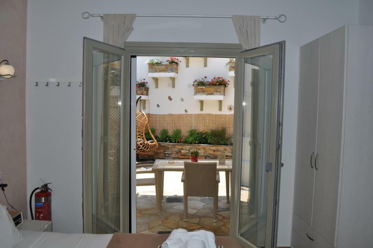 Studios Yalos Chorefton Exterior foto